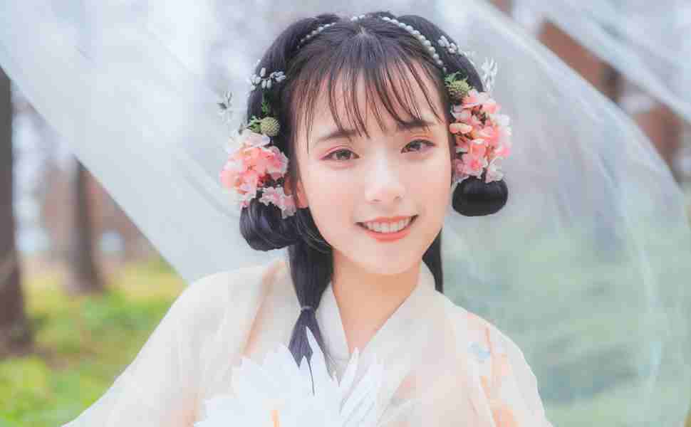 祛皱型:精品无码免费国产游戏·胡凯莉老公
